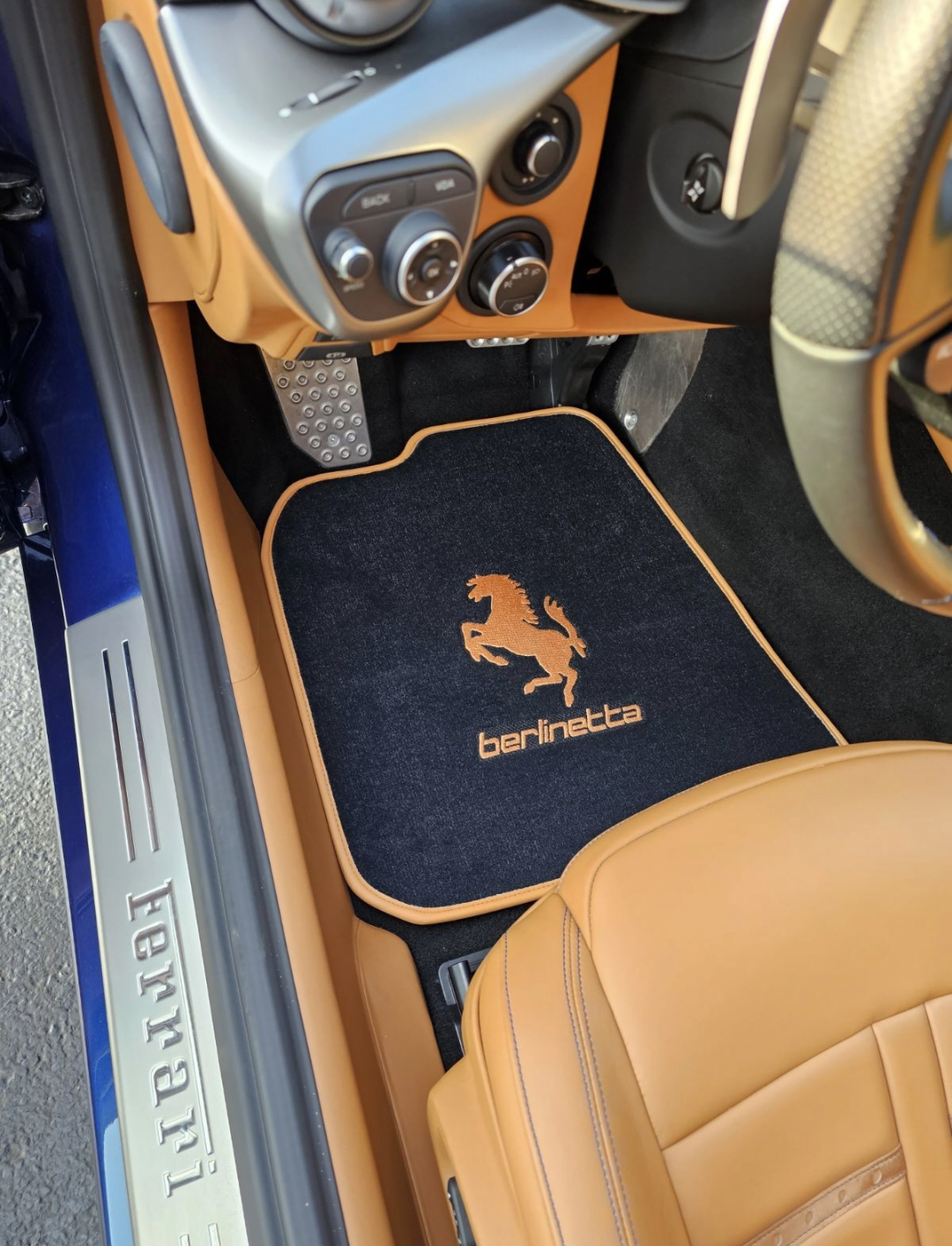 For Ferrari Floor Mats Custom Fit Ferrari Carpet Velour Mats with Custom Stitch