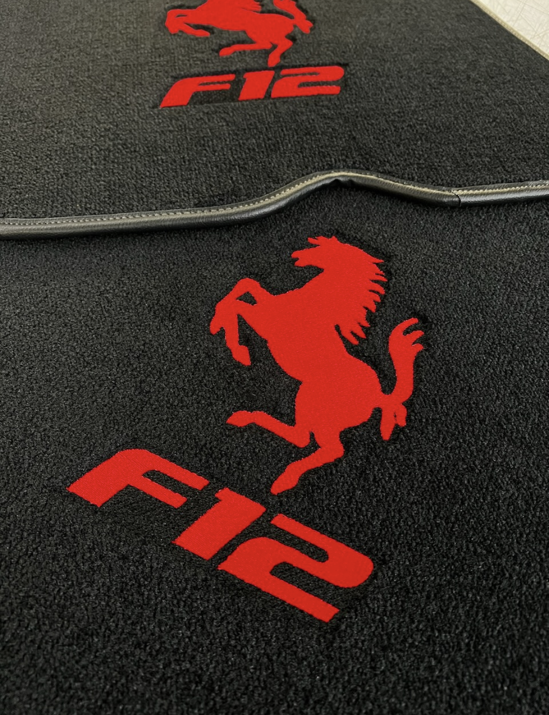 For Ferrari Floor Mats Custom Fit Ferrari Carpet Velour Mats with Custom Stitch