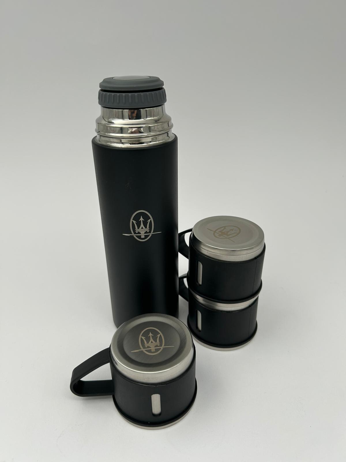 Maserati Laser Logo Thermos Set 500 ml – Insulated Flask with 3 Cups